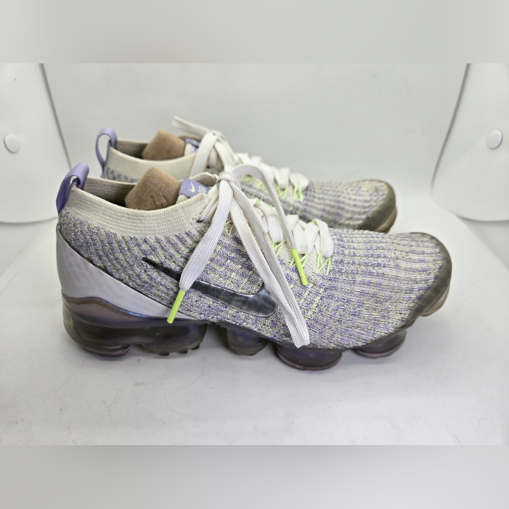 Nike Air Vapormax Flyknit 3 Shoes Women's 6.5 White Barely Volt Running Sneakers